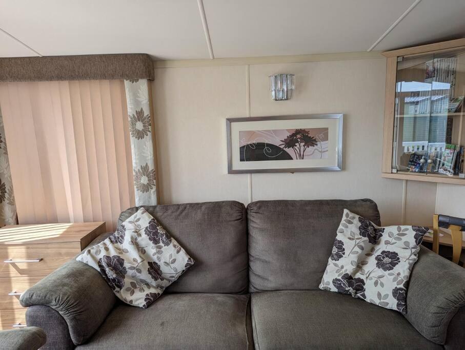 6 Berth Holiday Home On Ocean Edge Near Morecambe Heysham Exterior foto